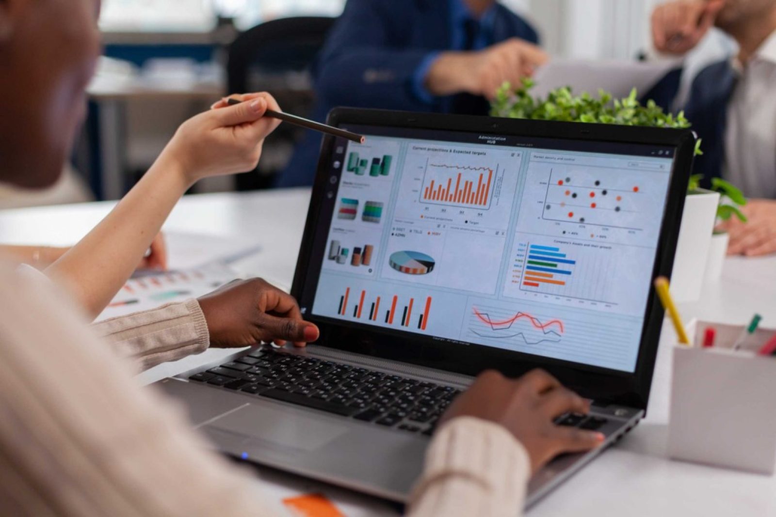 حبیب حسینی مشاور دیجیتال مارکتینگ
